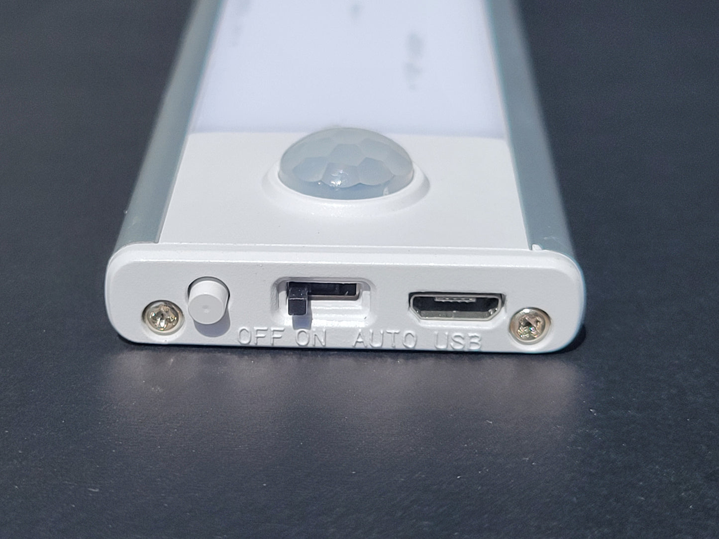 USB Rechargeable LED Motion Sensor Light Bar | 3CCT (3000K/4000K/6000K) | Magnetic & Adhesive Mount | Under Cabinet & Closet Lighting | Slim & Modern Design