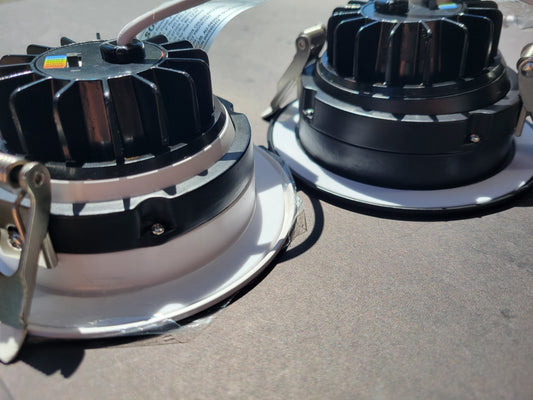 12W 800lm 4" Regress/Eyeball LED Downlight – 5CCT Selectable | Matte Black & White Finish