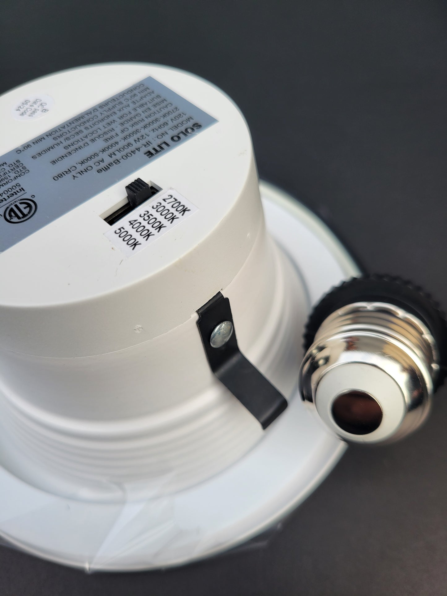 IR-4400 Series 4" LED Retrofit Light – Baffle & Flat Trim | 5CCT, 900 Lumens/12W |Energy Efficient |  Dimmable