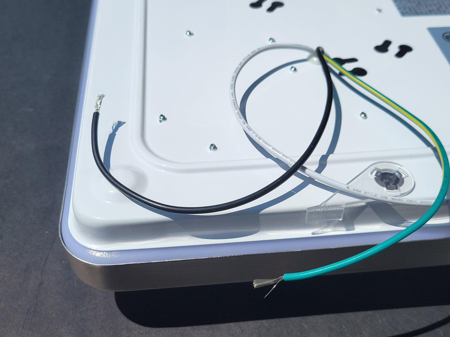 11” Square LED Ceiling Light – 15W, 1050 Lumens, 3CCT (3000K/4000K/5000K), Dimmable